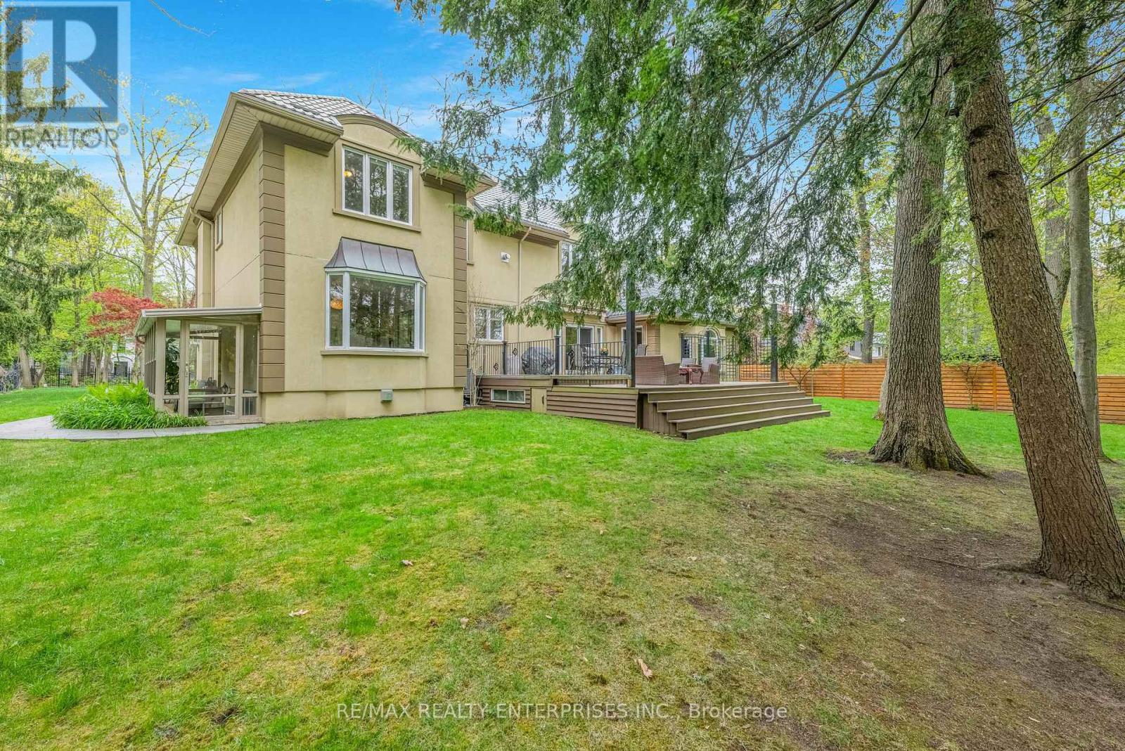 Photo 45 of 2162 Parker Drive, Mississauga ON