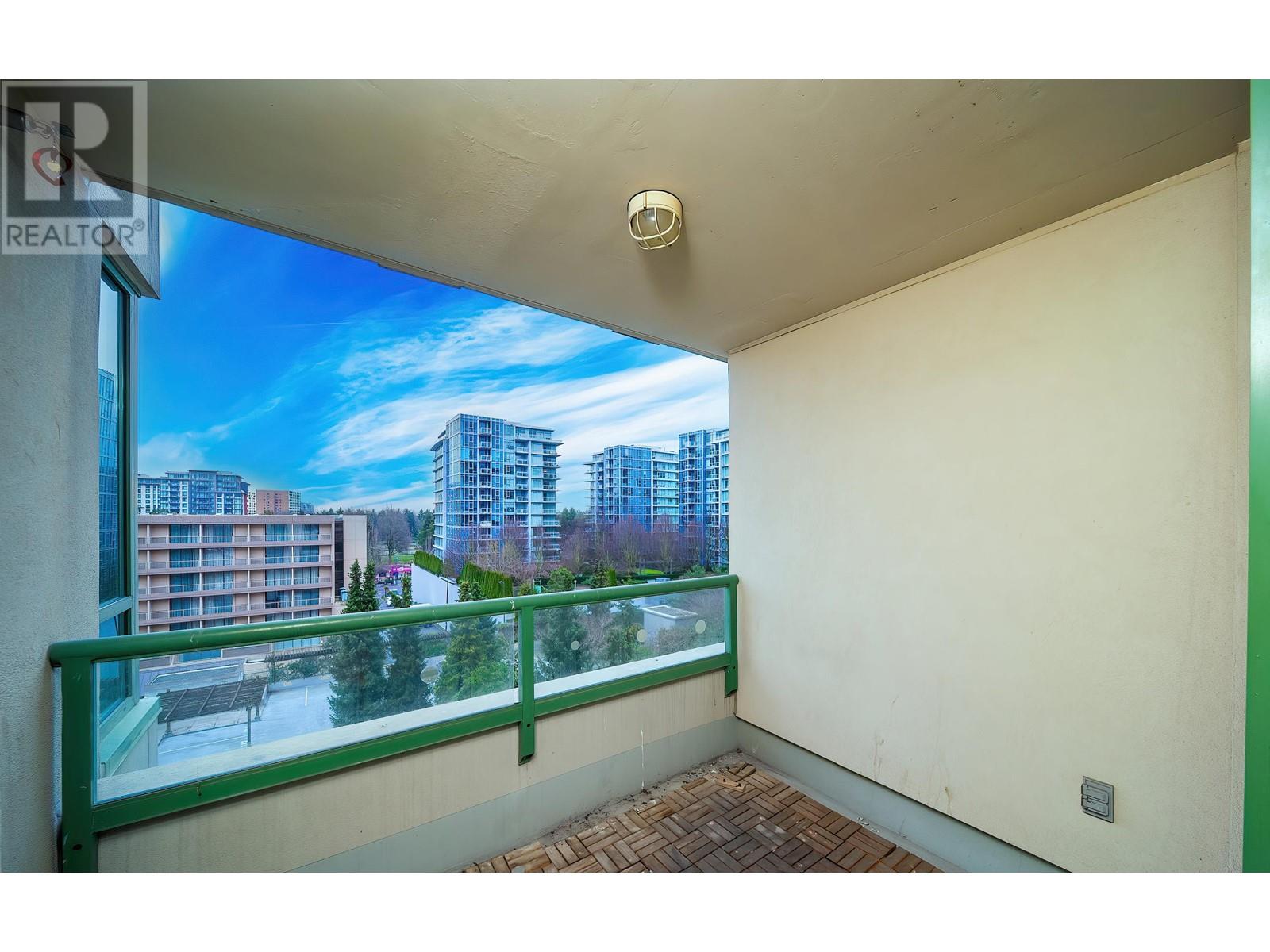 #1001-7380 ELMBRIDGE Way, Richmond