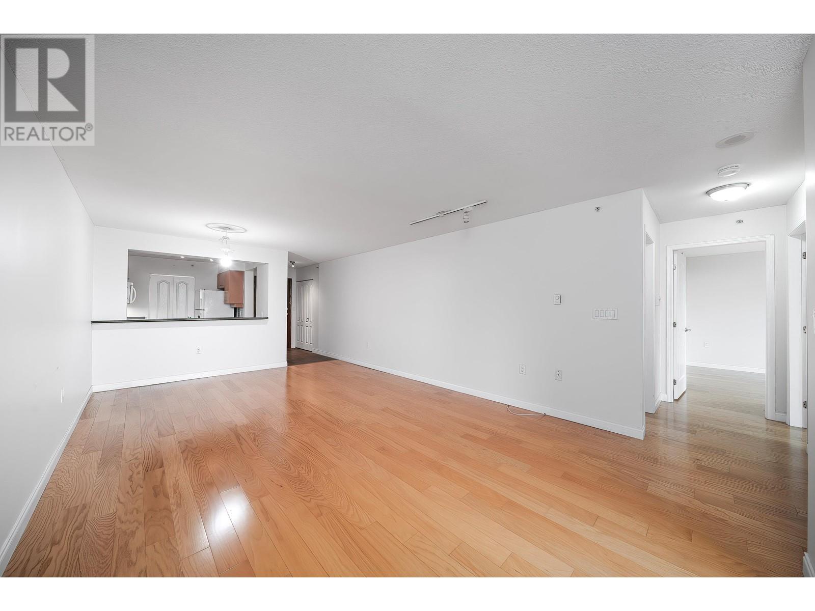 #1001-7380 ELMBRIDGE Way, Richmond
