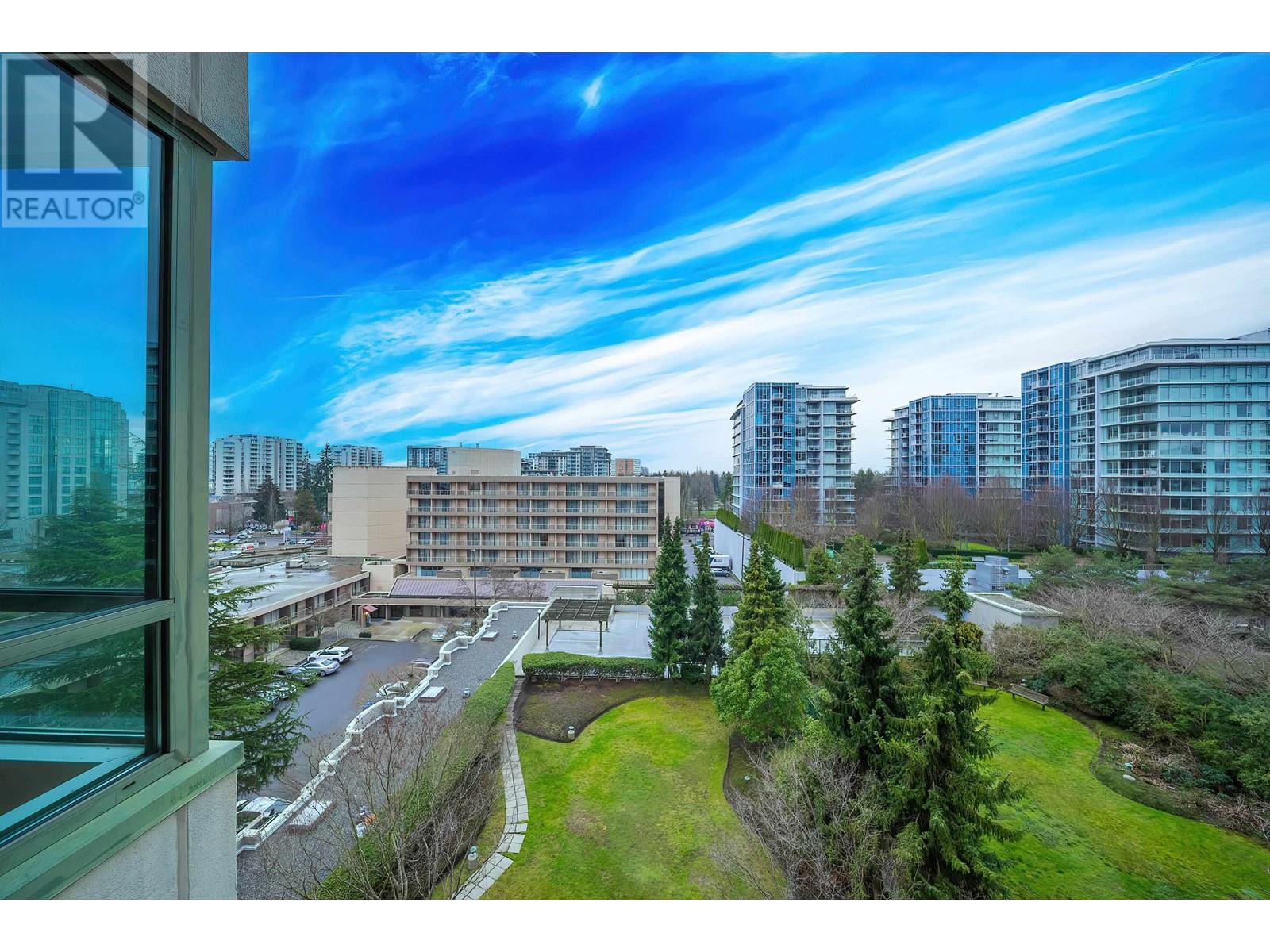#1001-7380 ELMBRIDGE Way, Richmond