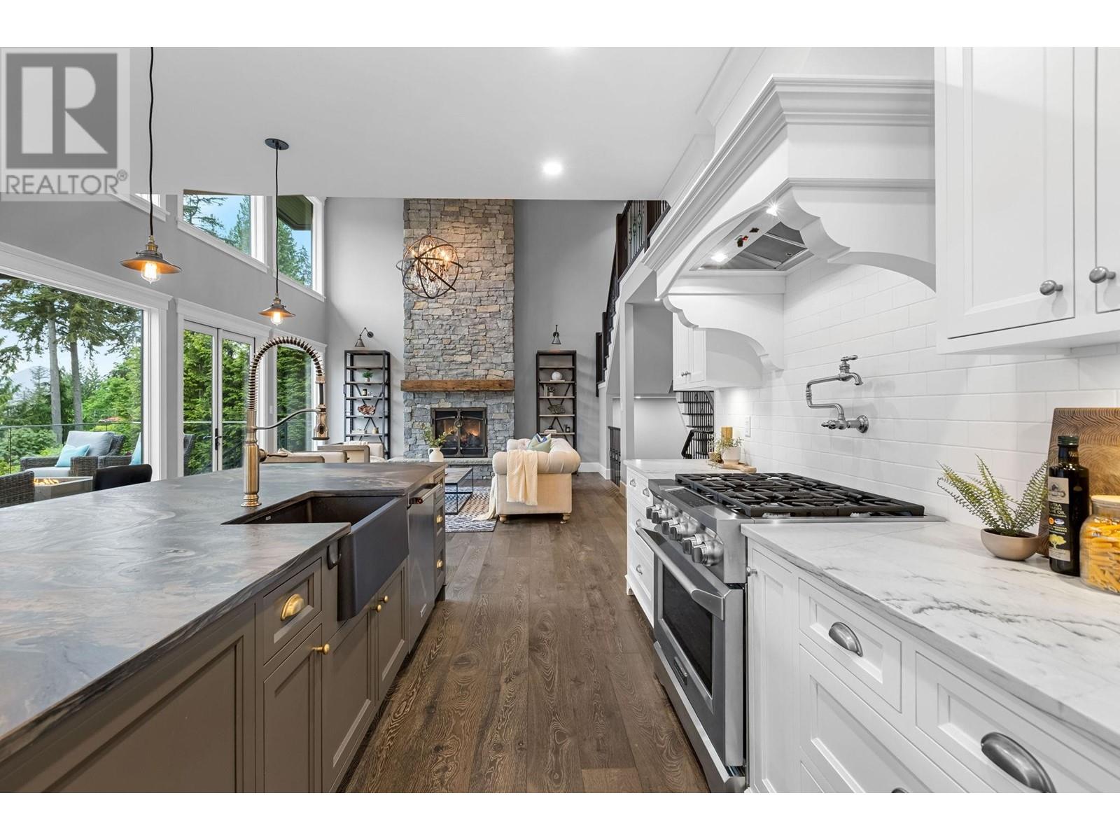 3377 SENKLER ROAD, Belcarra