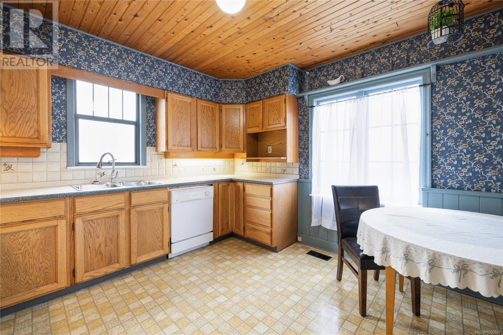 3084 11th Ave, Port Alberni