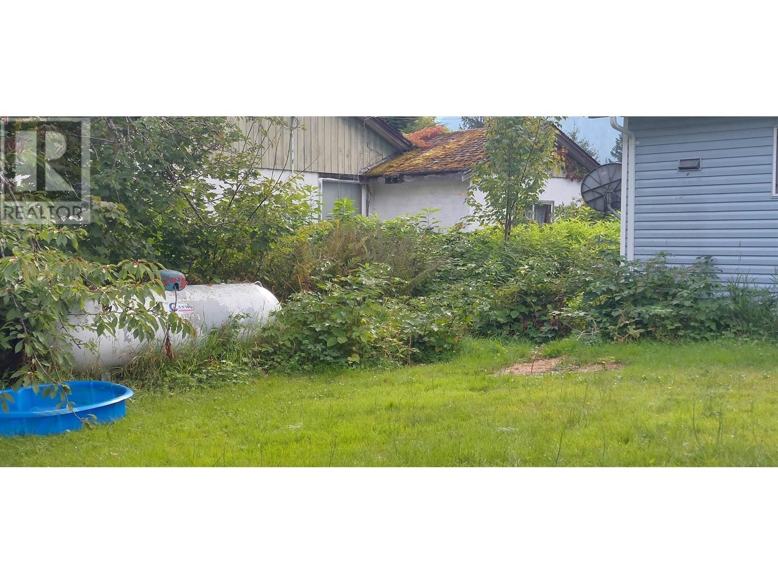 1030 ELCHO STREET, Bella Coola