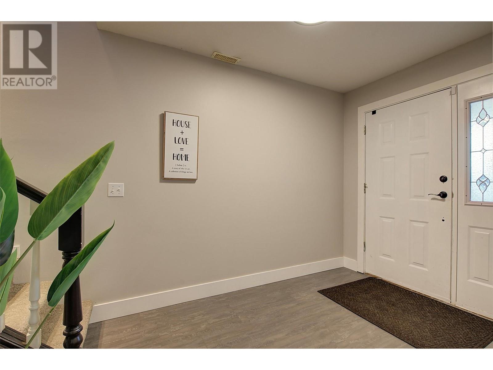  1129 James Hockey Place, Kelowna