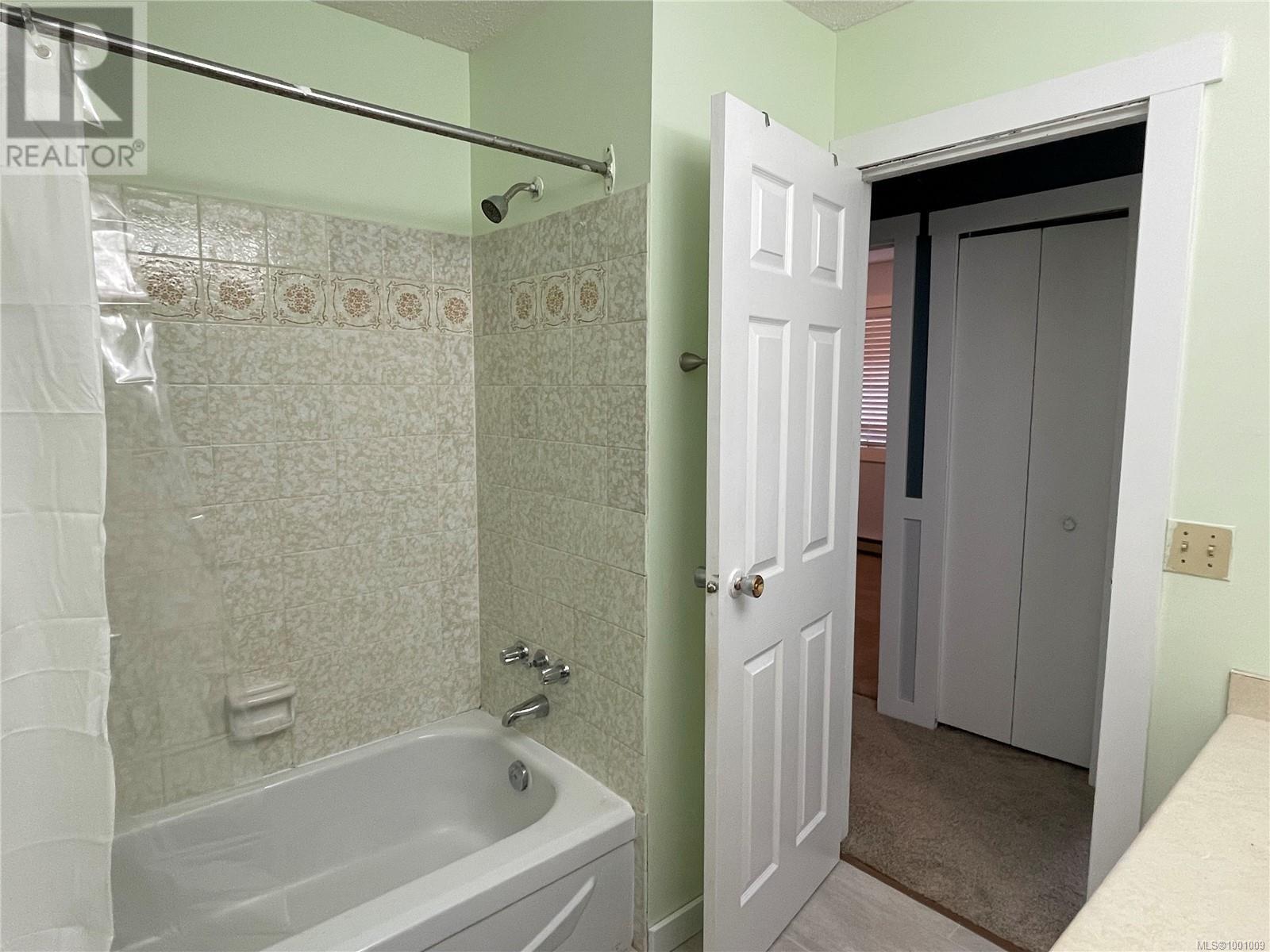 3782 Argyle Way, Port Alberni