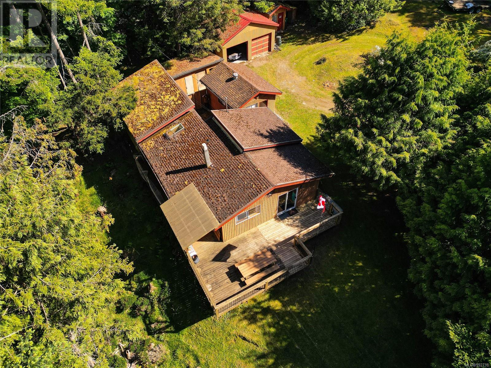  212 Cherry Tree Lane, Mayne Island