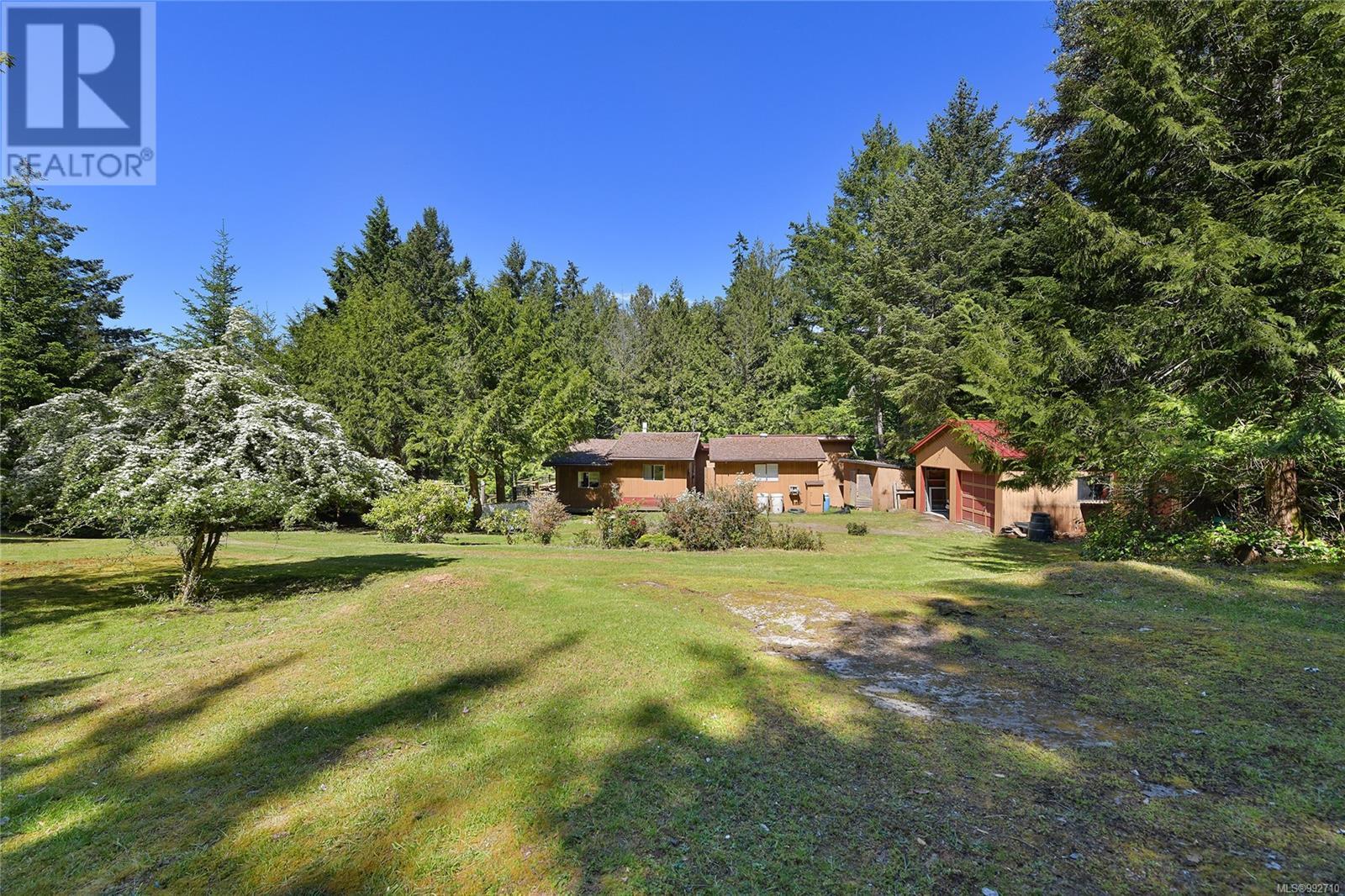  212 Cherry Tree Lane, Mayne Island