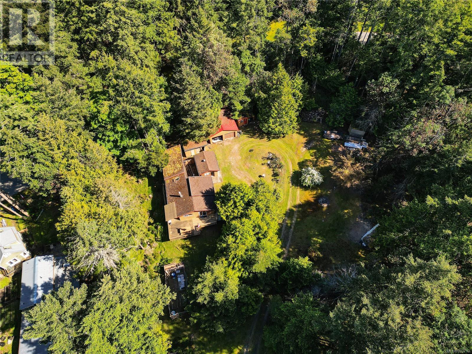  212 Cherry Tree Lane, Mayne Island
