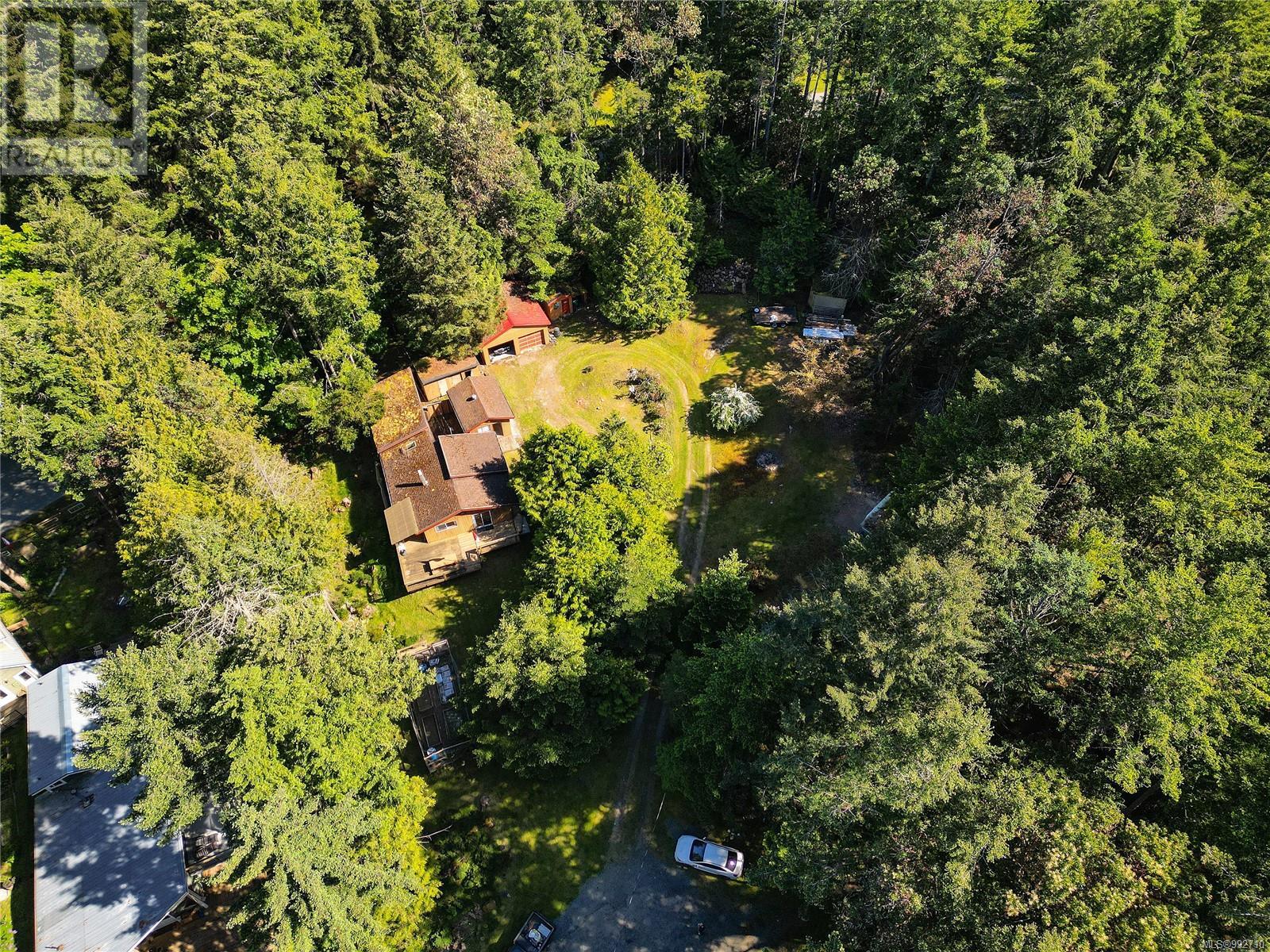  212 Cherry Tree Lane, Mayne Island