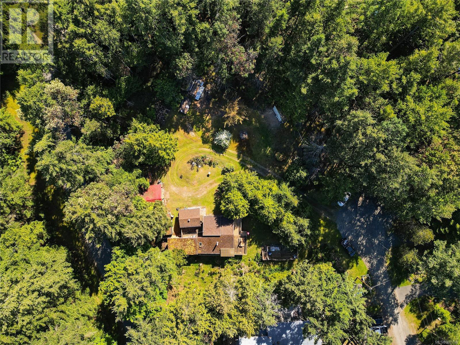  212 Cherry Tree Lane, Mayne Island