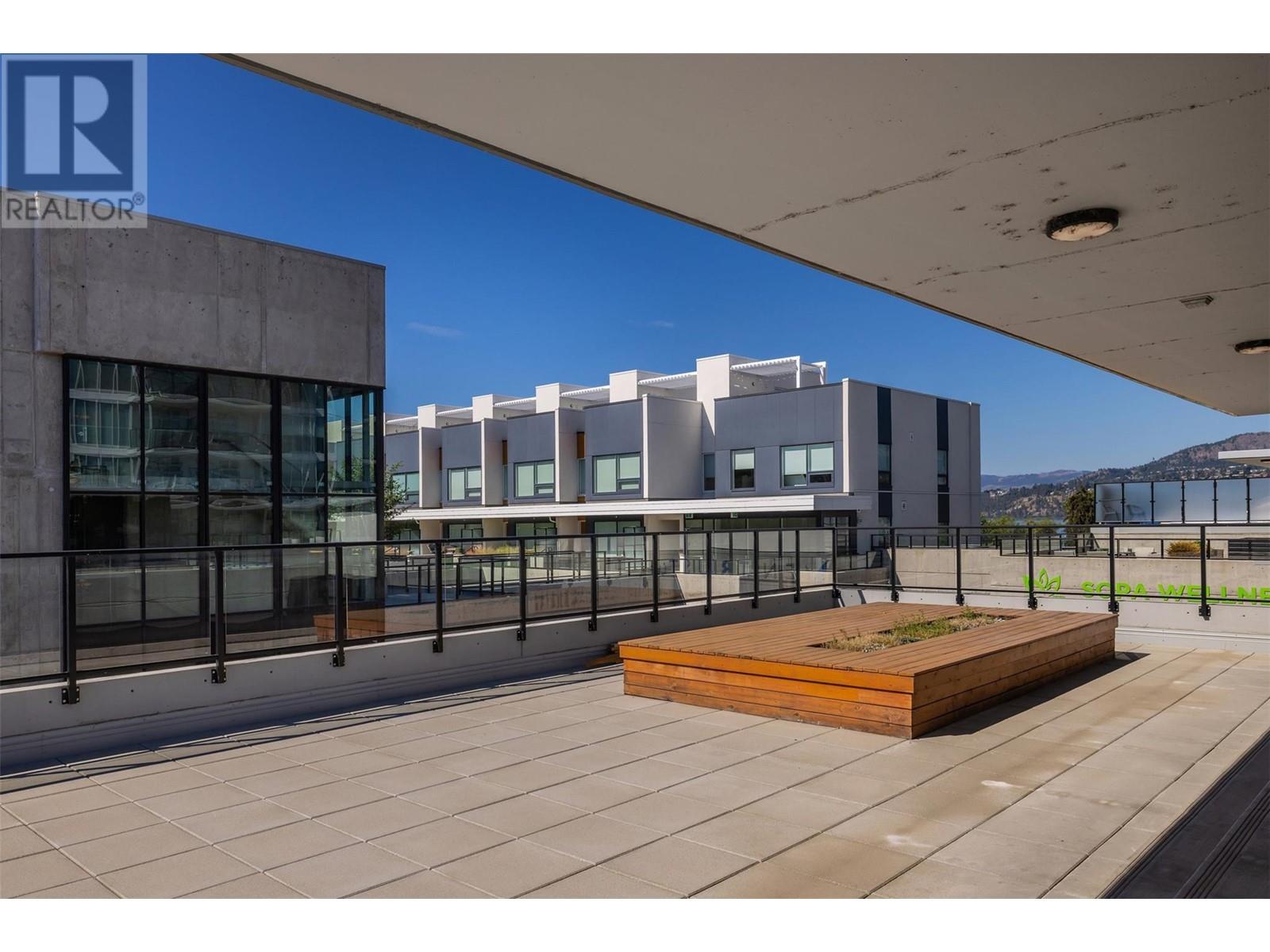304 485 Groves Avenue, Kelowna
