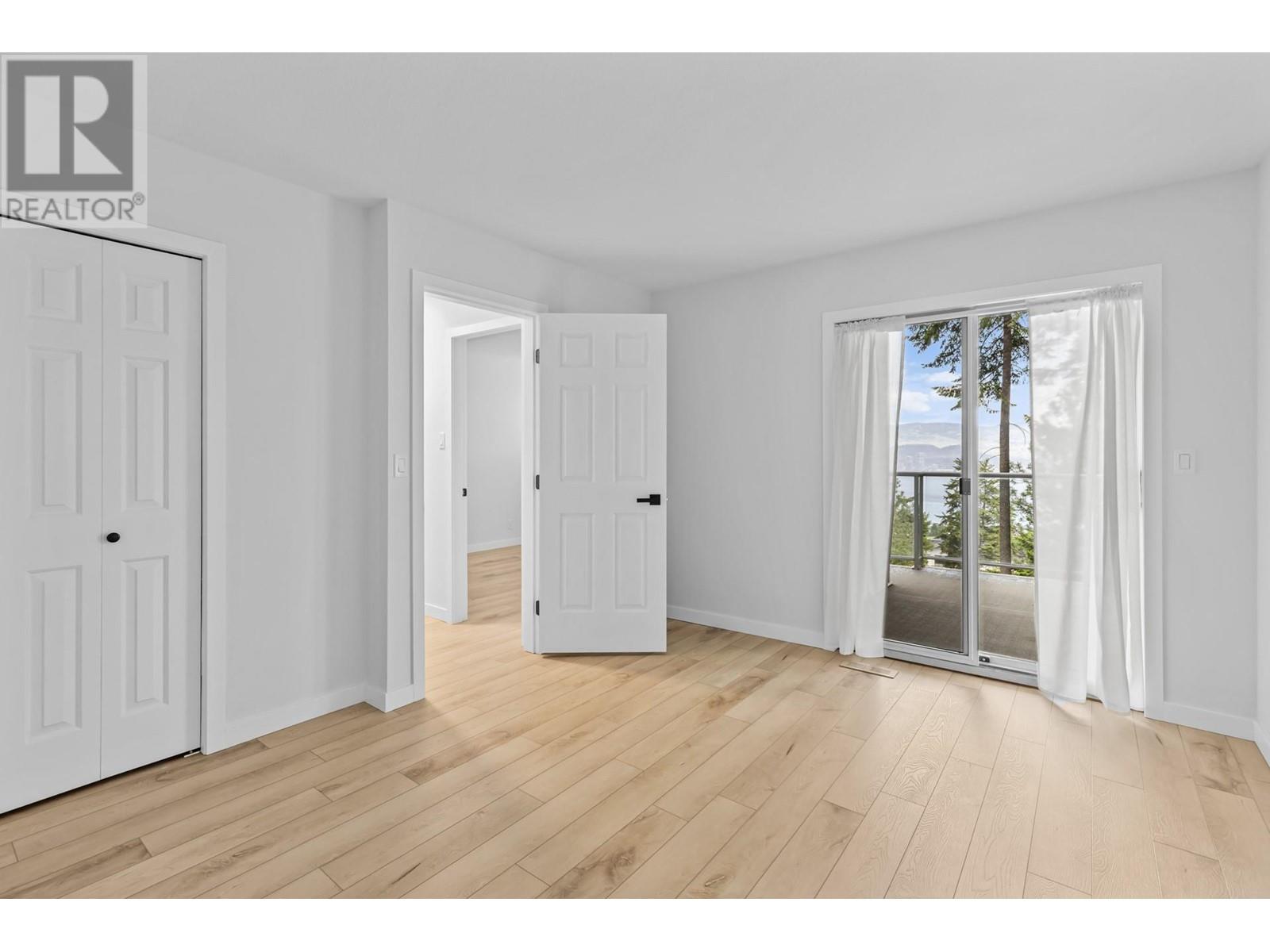  1515 Scott Crescent, West Kelowna
