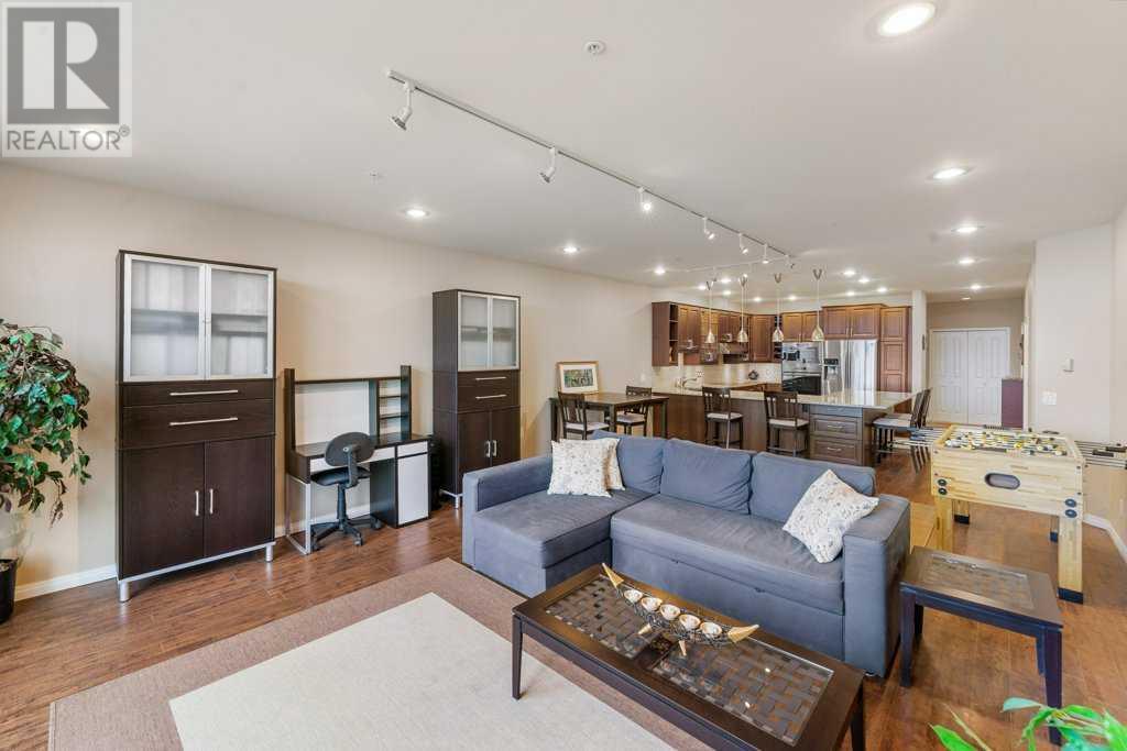 Single Family House for Sale in    Avenue NW Crescent Heights Calgary 