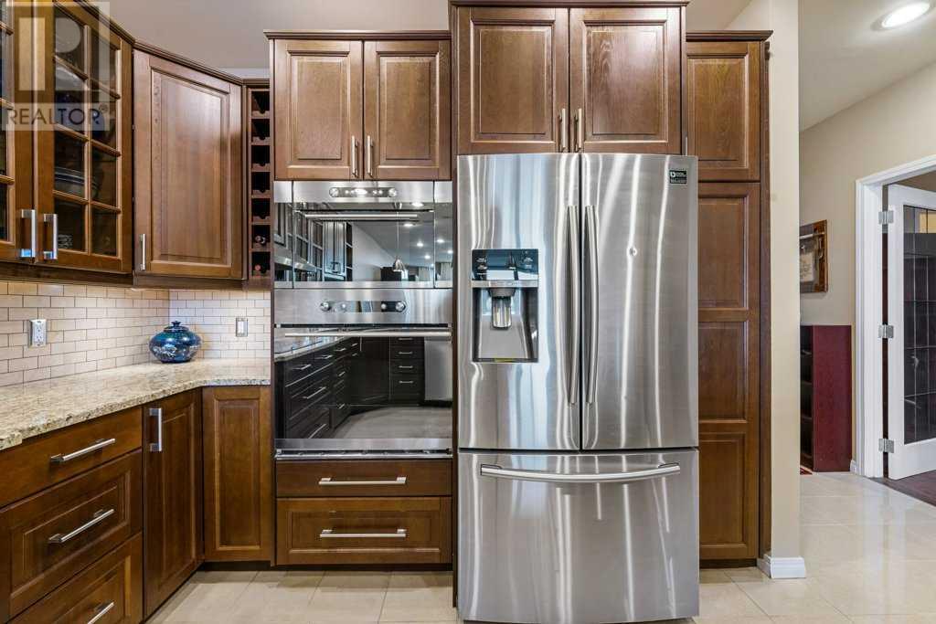 Single Family House for Sale in    Avenue NW Crescent Heights Calgary 