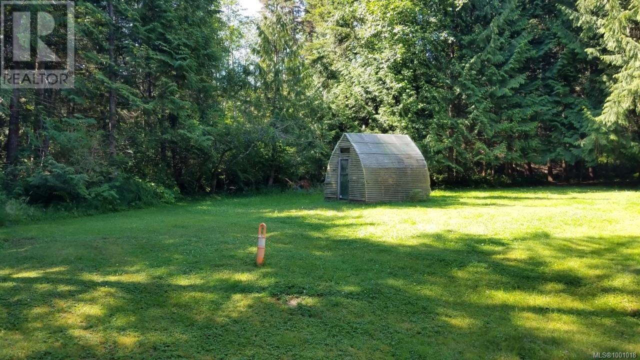 Photo 37 of 3826 Charlton Dr, Qualicum Beach BC