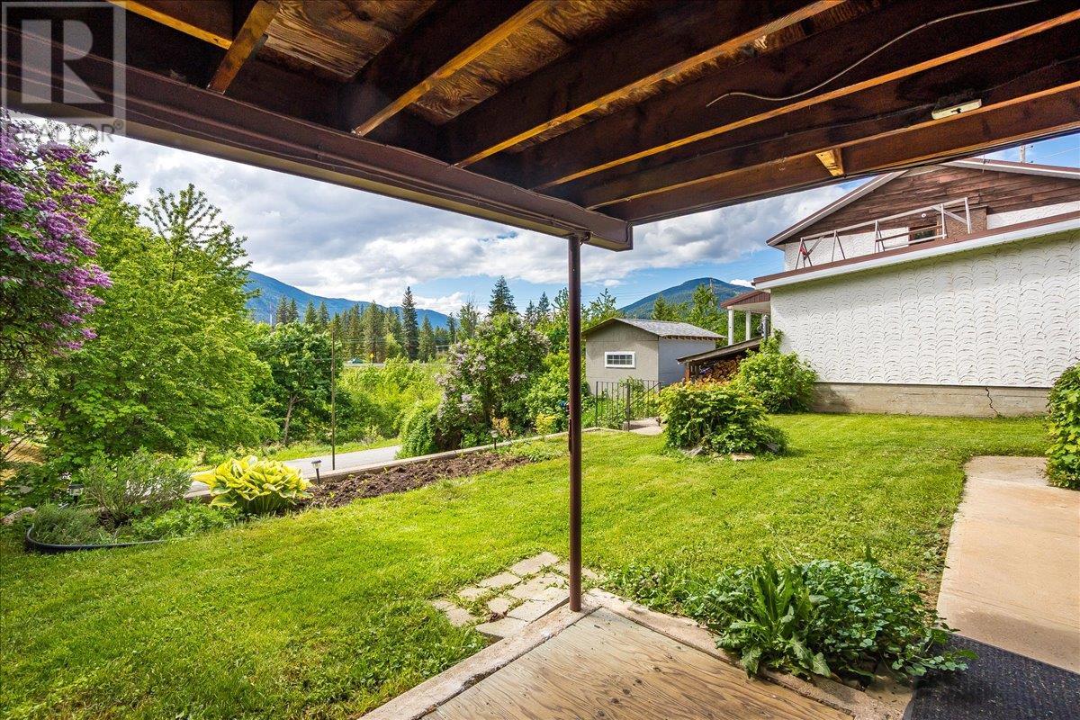 Photo 31 of 3164 Murray Road, South Slocan BC
