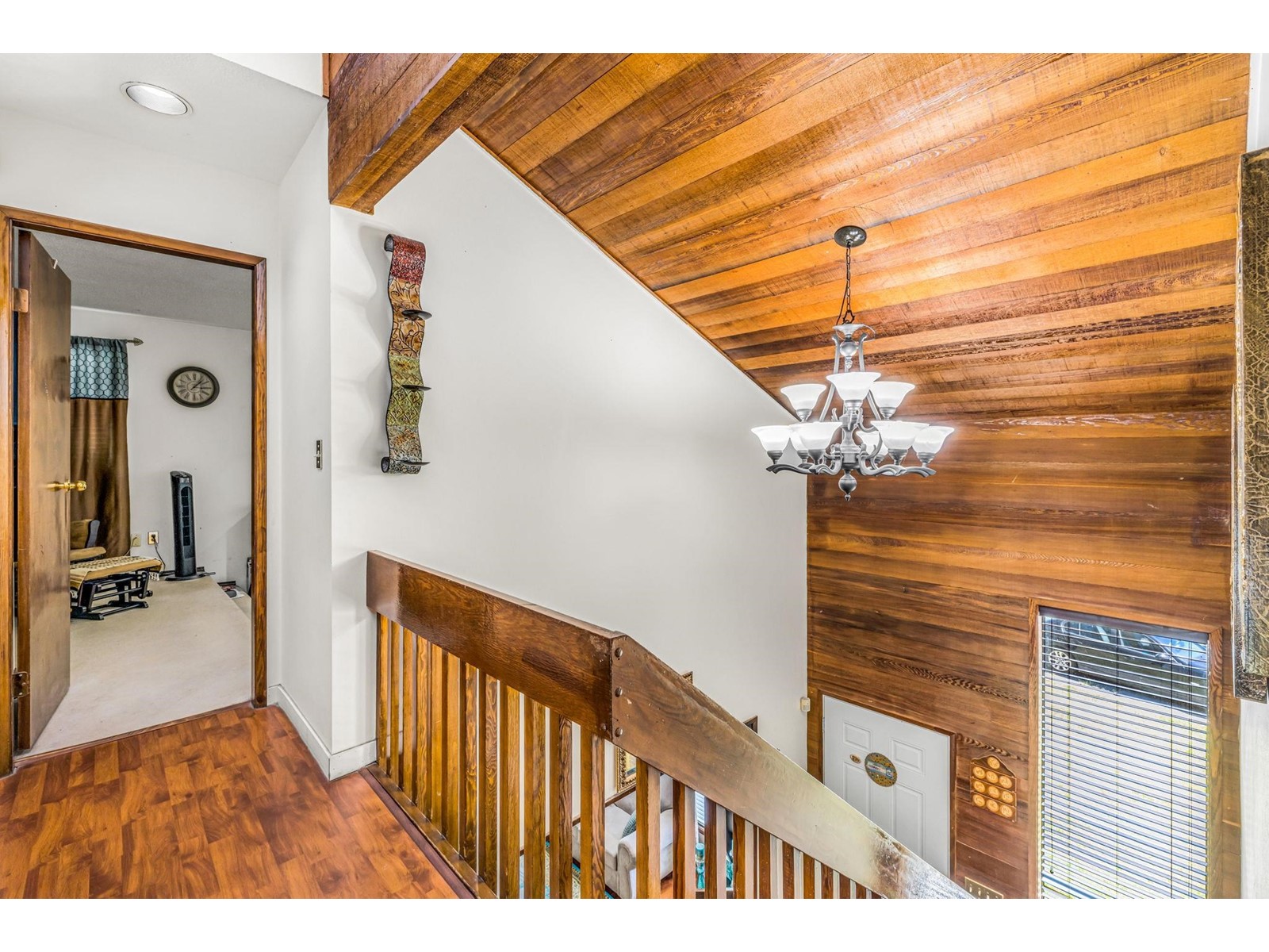 Photo 14 of 13719 Glen Place, Surrey BC