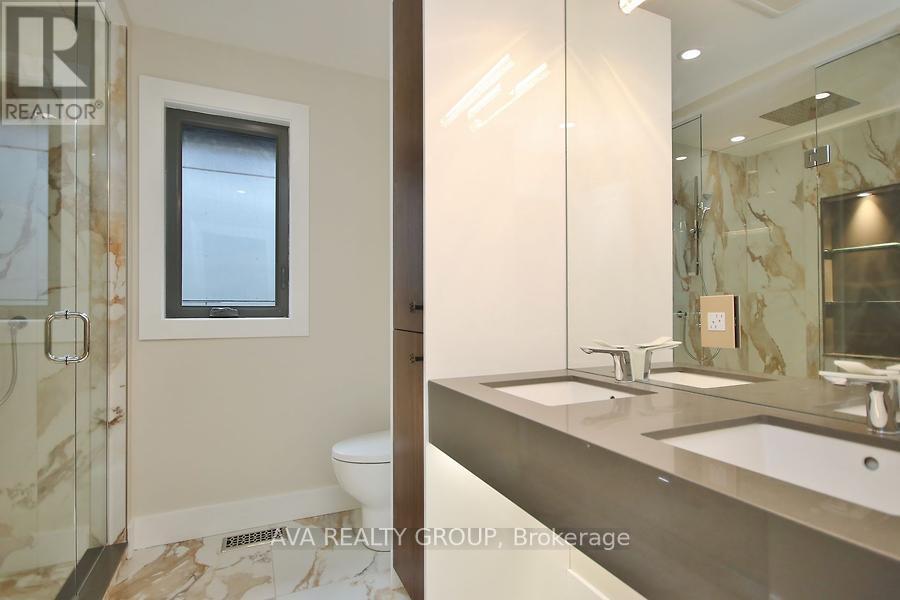 Photo 29 of 375 B Madison Avenue, Ottawa ON