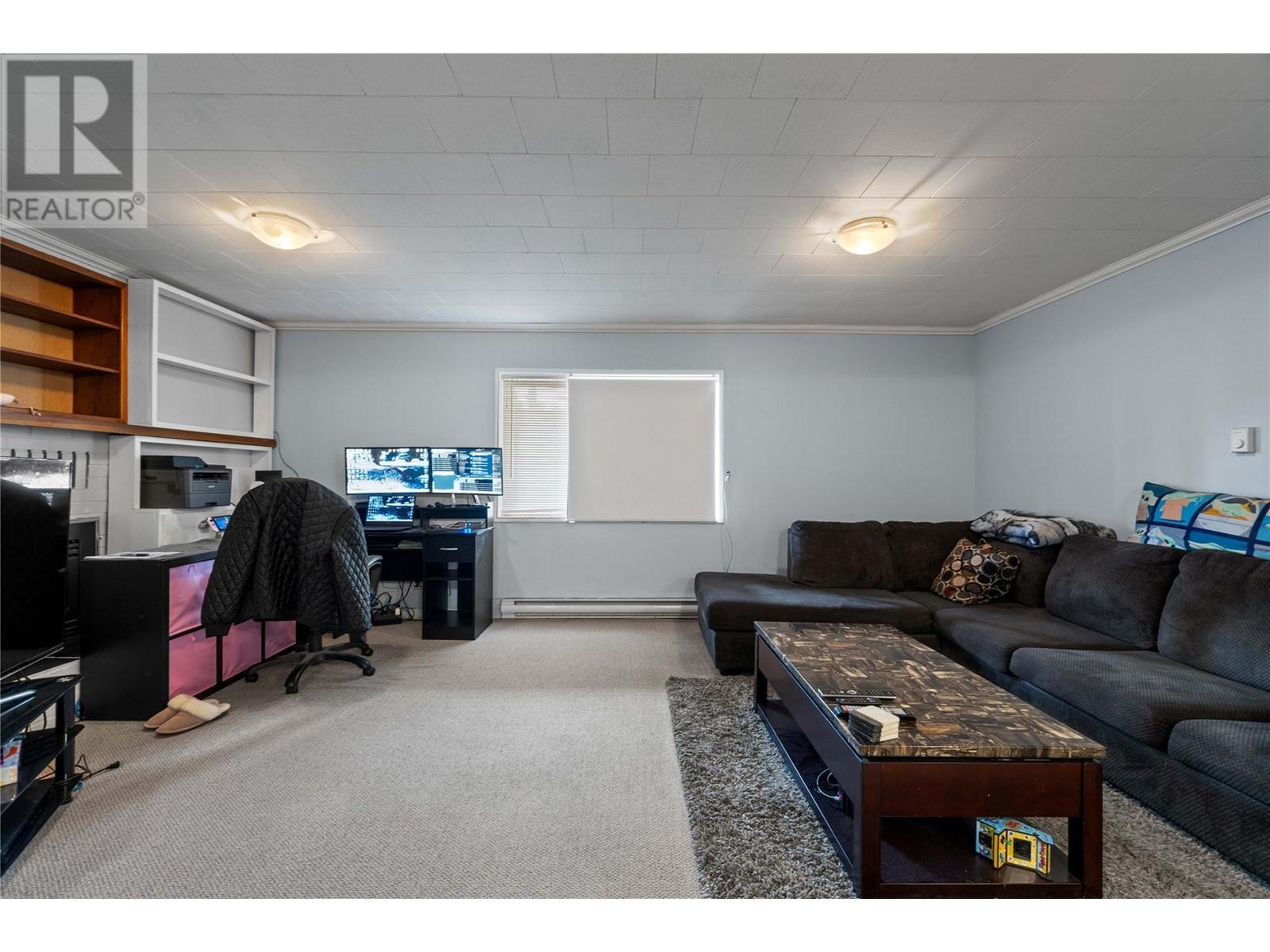  2941 30 Street Northeast, Salmon Arm