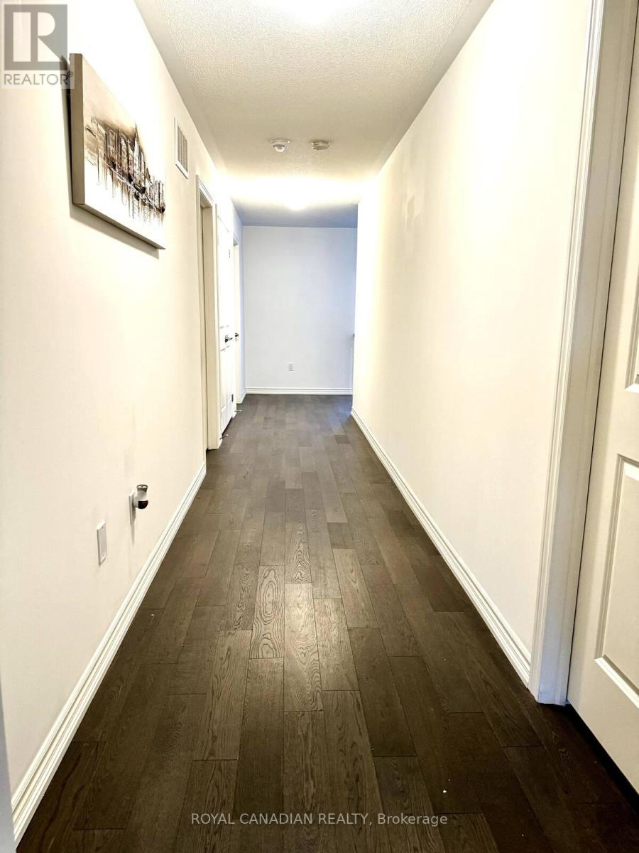 Photo 24 of Upper 105 Elephant Hill Drive, Clarington ON
