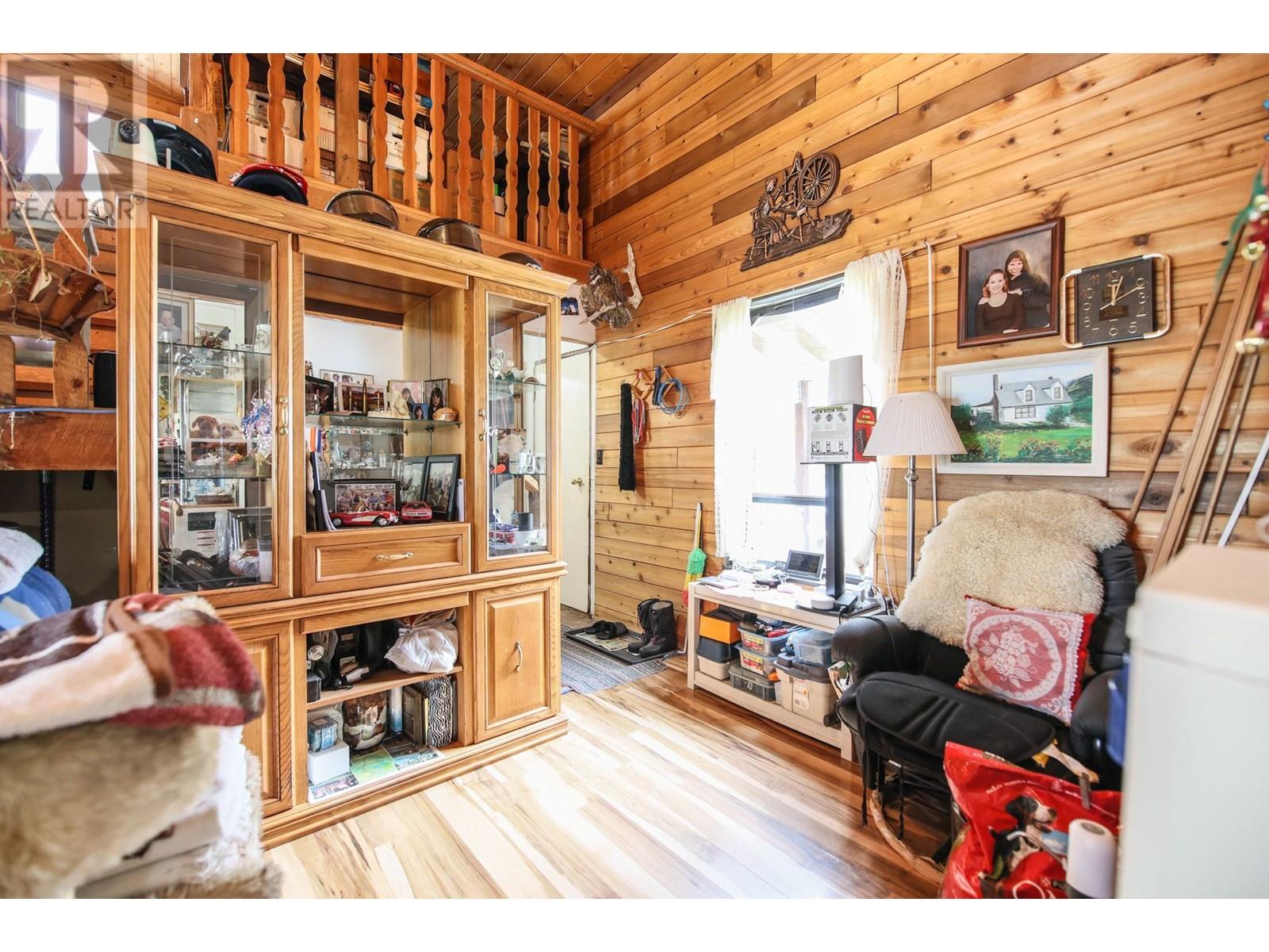 6725 Sidley Mountain Road, Bridesville