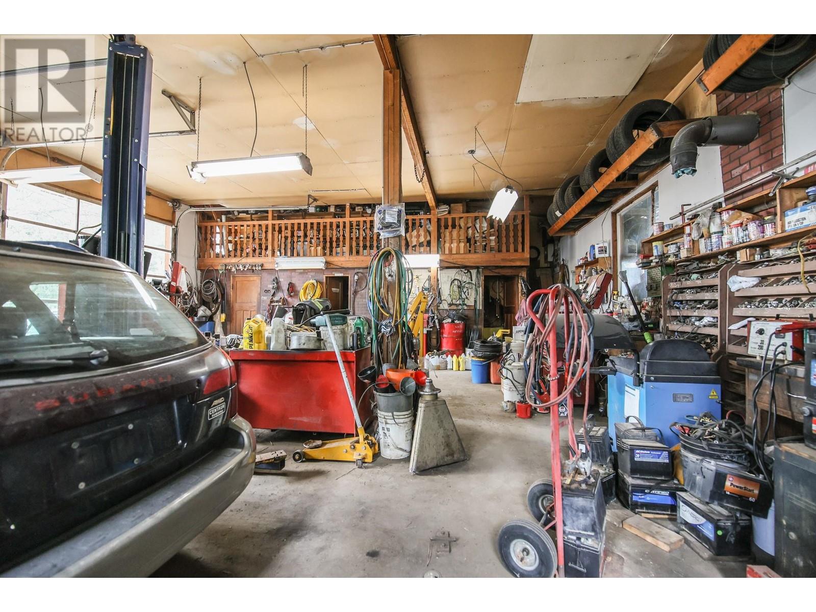 6725 Sidley Mountain Road, Bridesville