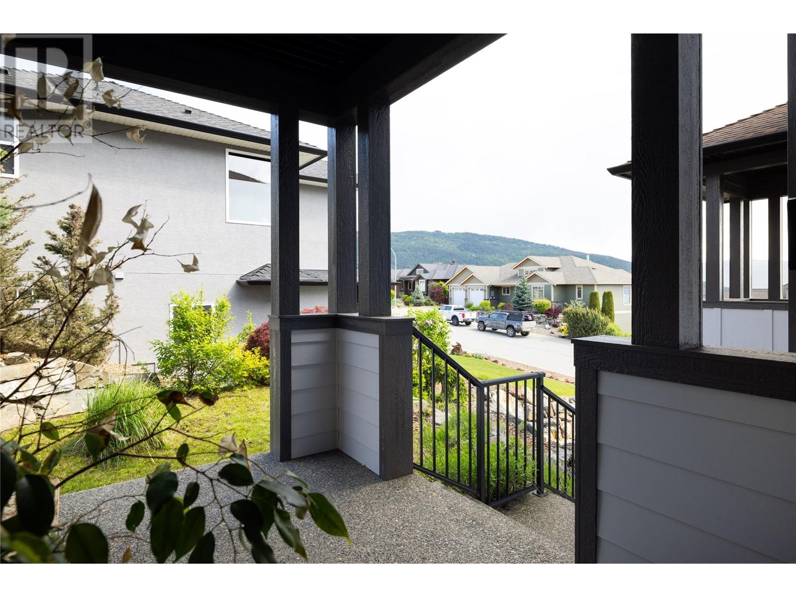 Photo 5 of 1433 Red Mountain Place, Vernon BC