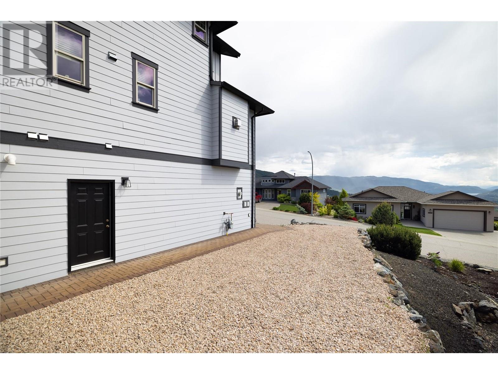 Photo 35 of 1433 Red Mountain Place, Vernon BC