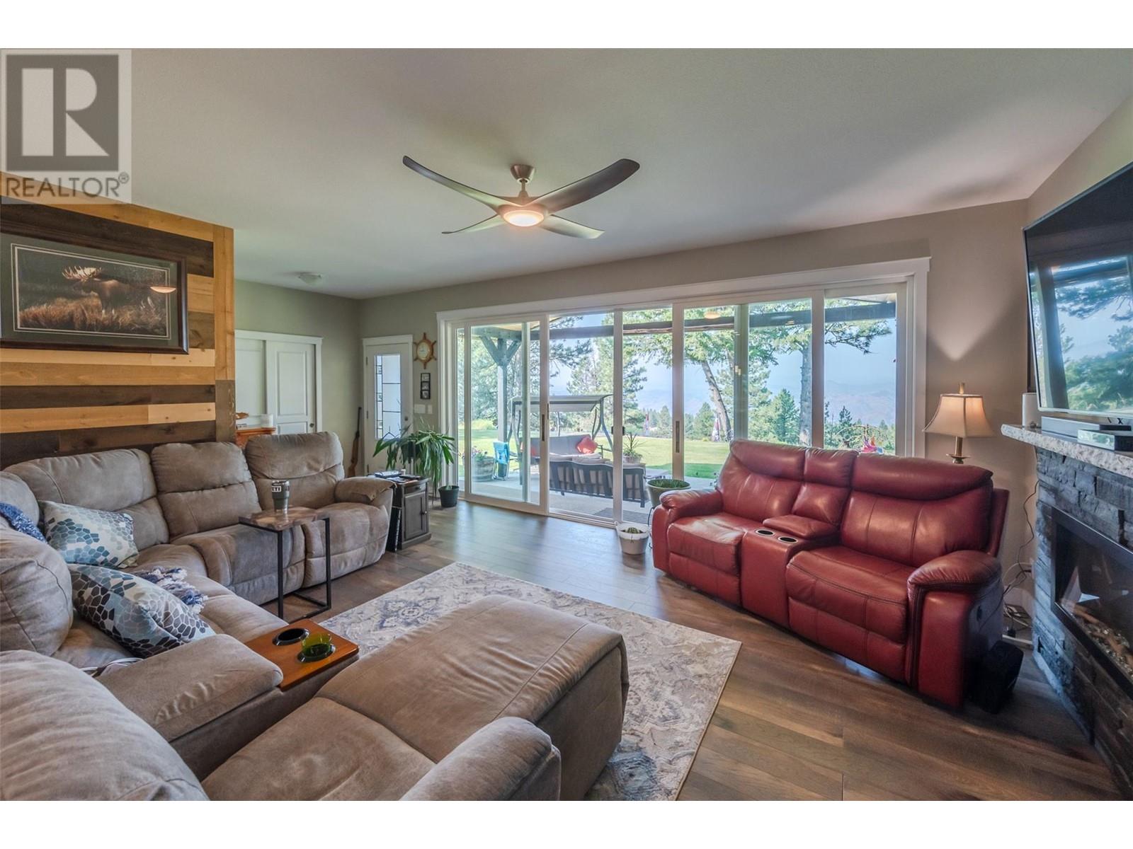 124 Sasquatch Trail Trail, Osoyoos
