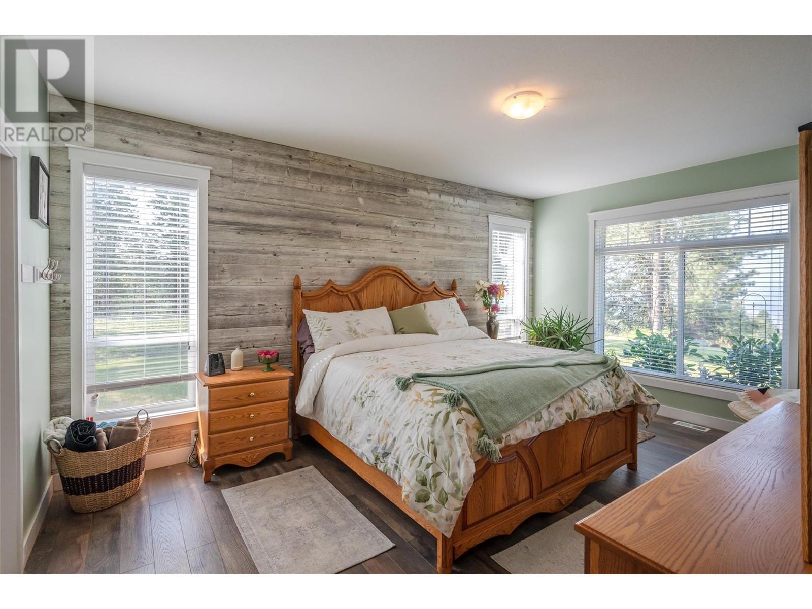 124 Sasquatch Trail Trail, Osoyoos