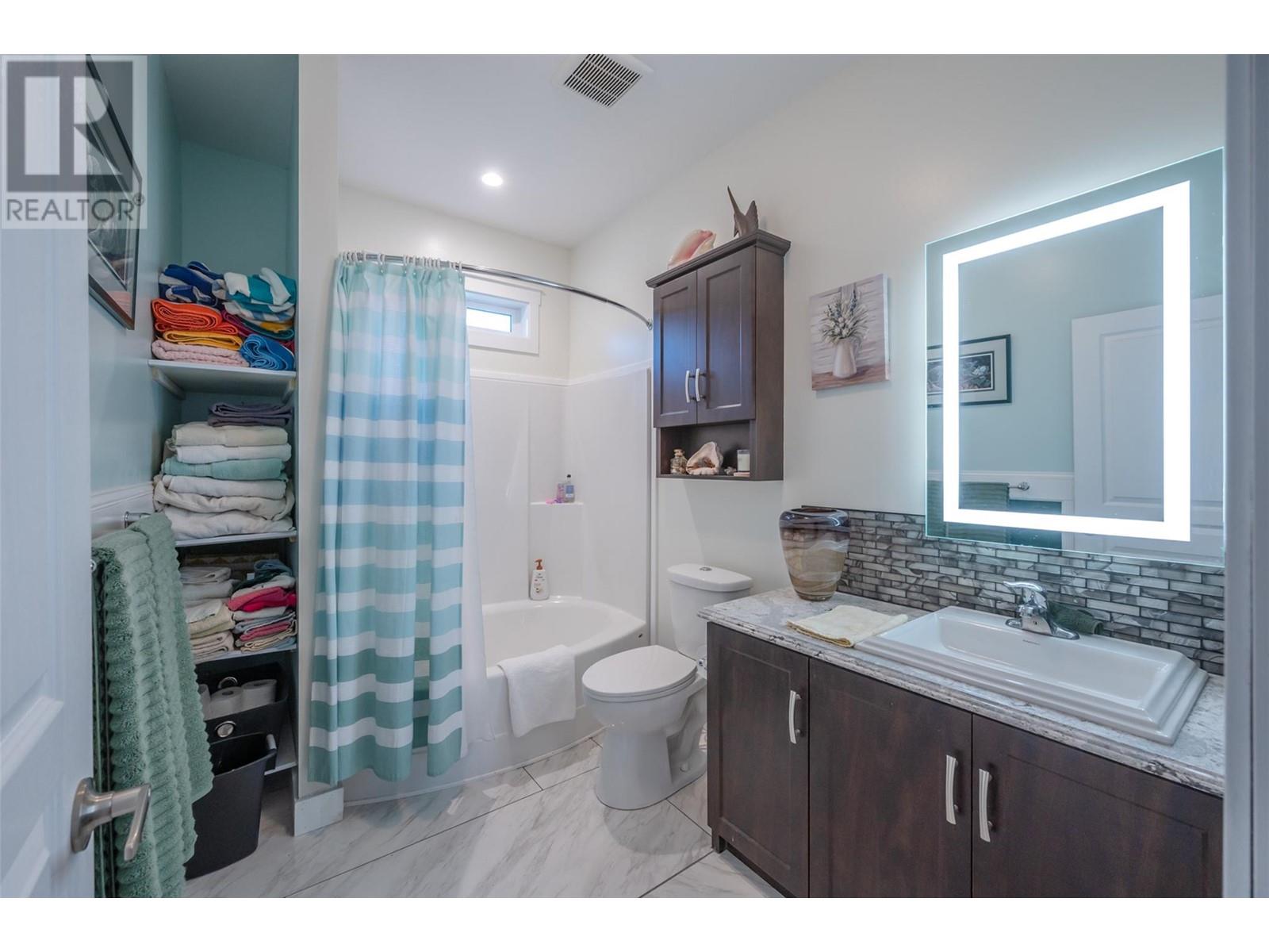 124 Sasquatch Trail Trail, Osoyoos
