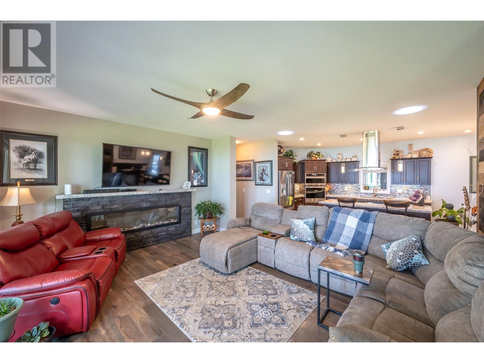 124 Sasquatch Trail Trail, Osoyoos