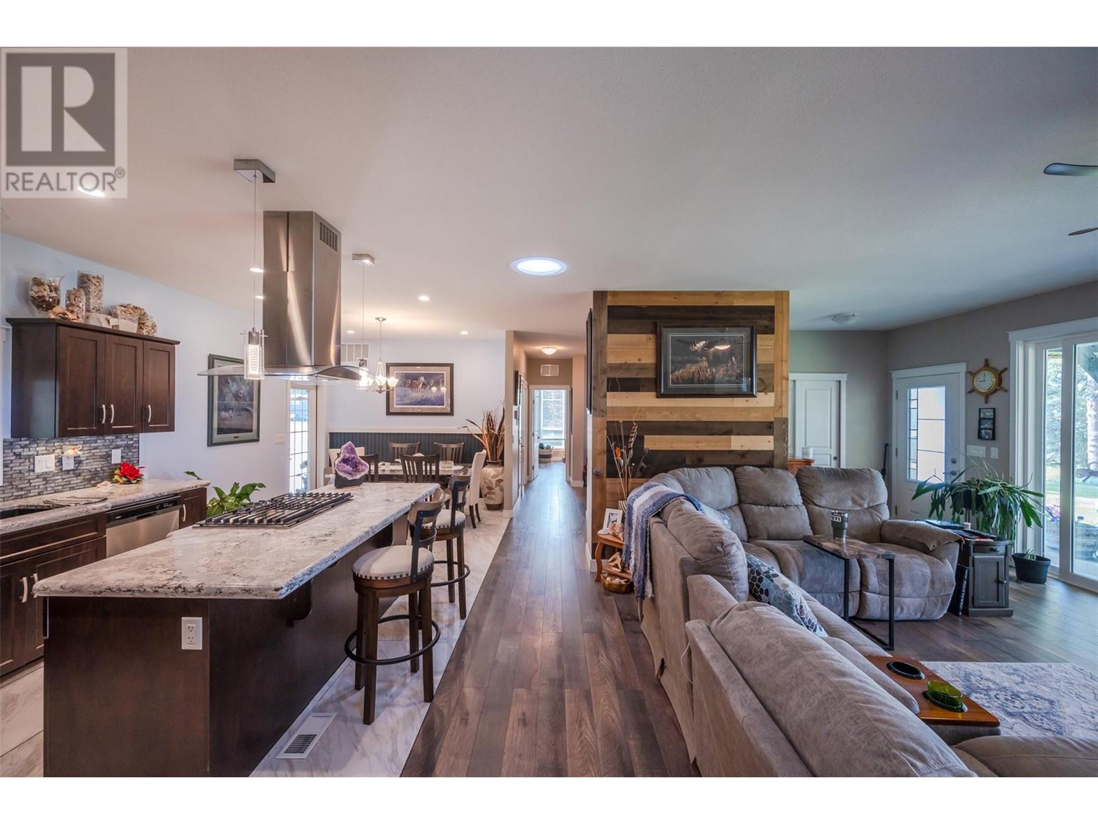 124 Sasquatch Trail Trail, Osoyoos