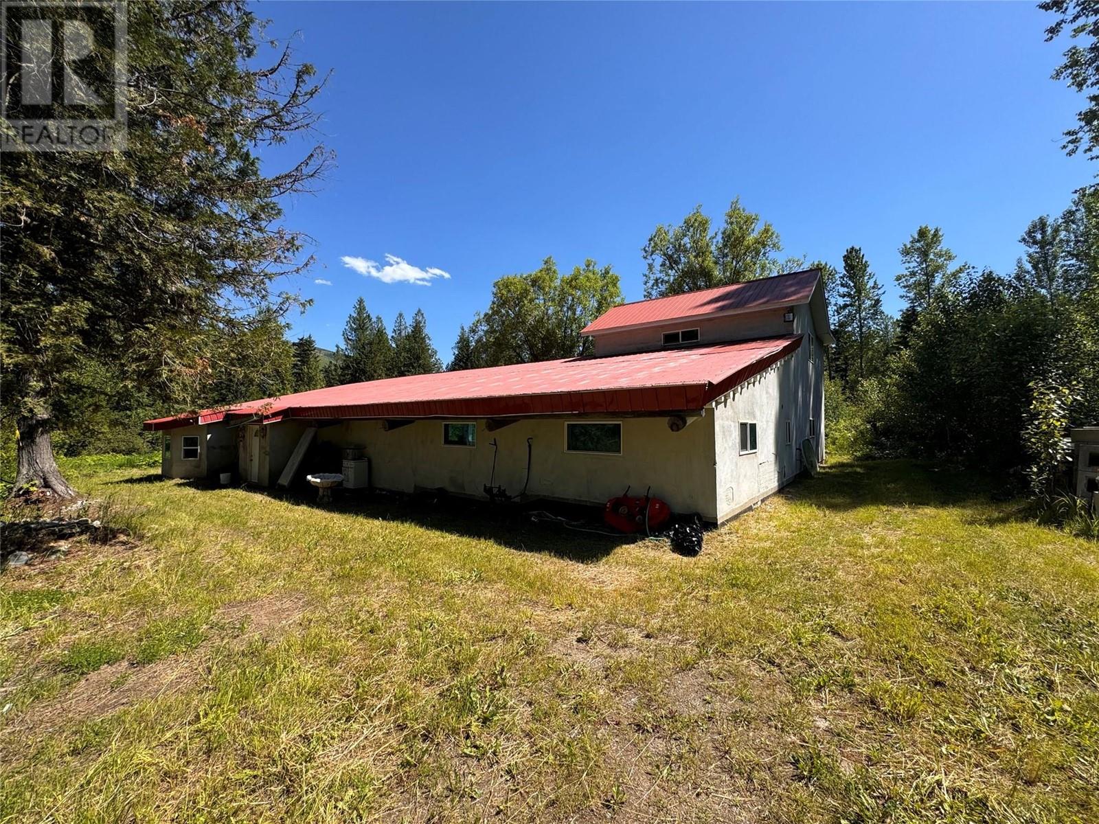 2410 Trinity Valley Road, Enderby