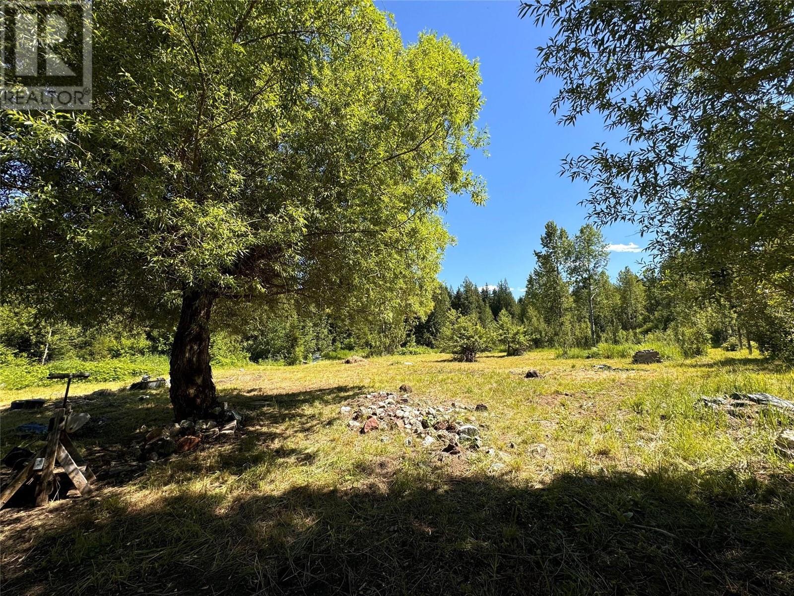 2410 Trinity Valley Road, Enderby