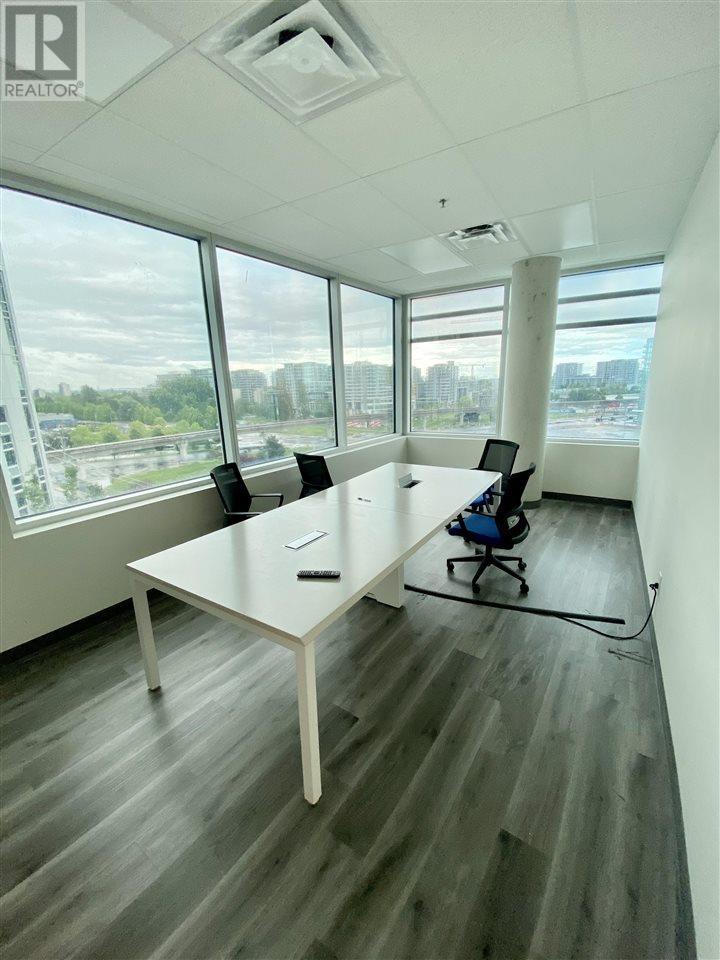 Photo 7 of 875 8477 Bridgeport Road, Richmond BC