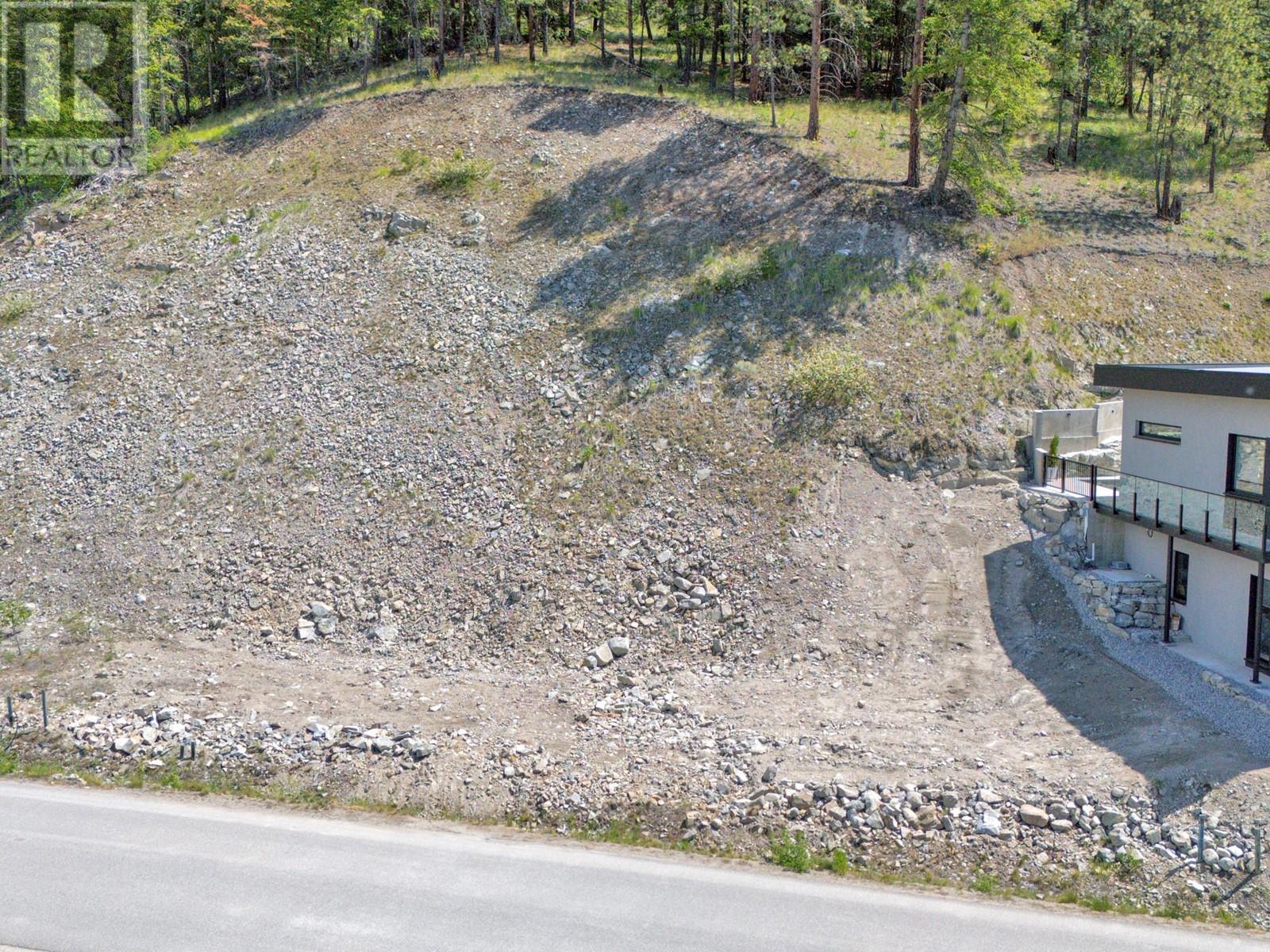 3040 OUTLOOK Way, Naramata