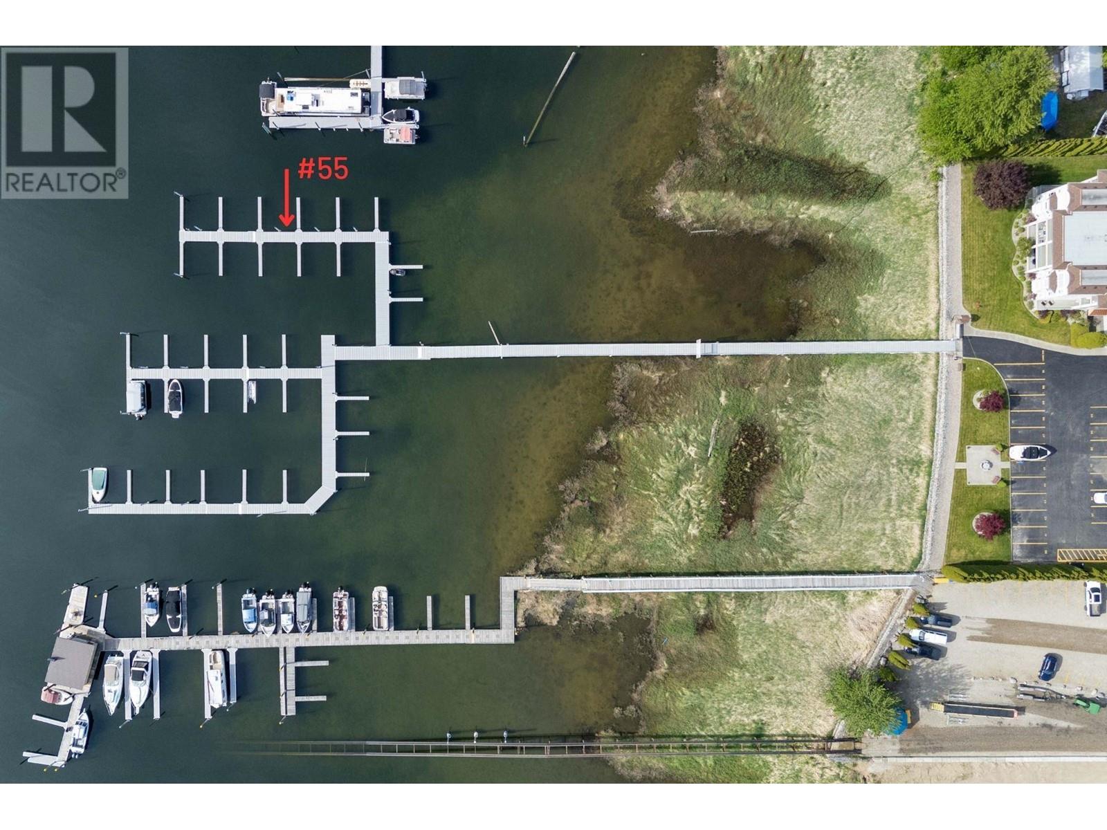 319 1002 Riverside Avenue, Sicamous