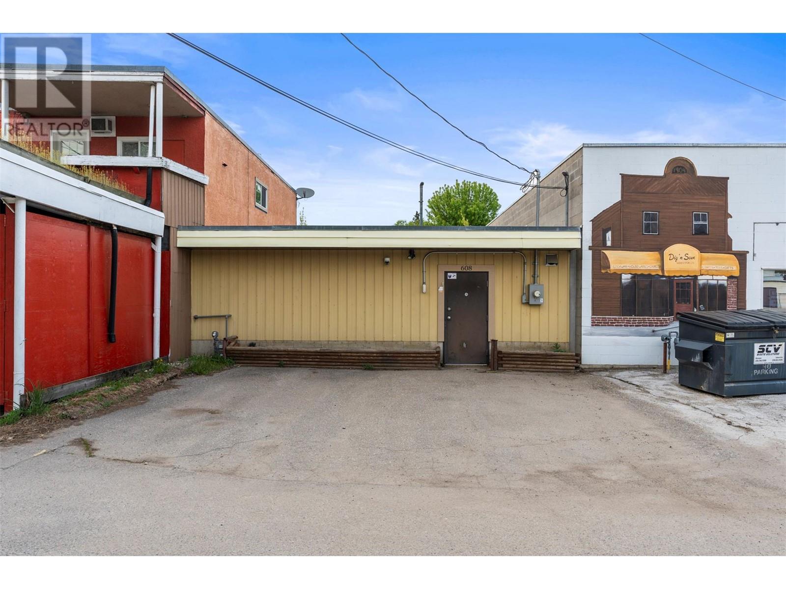  608 Cliff Avenue, Enderby