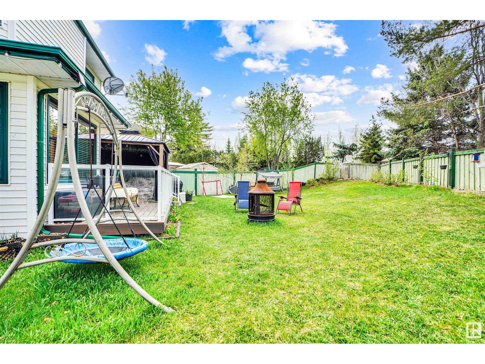 1073 POTTER GREENS DR NW, Edmonton