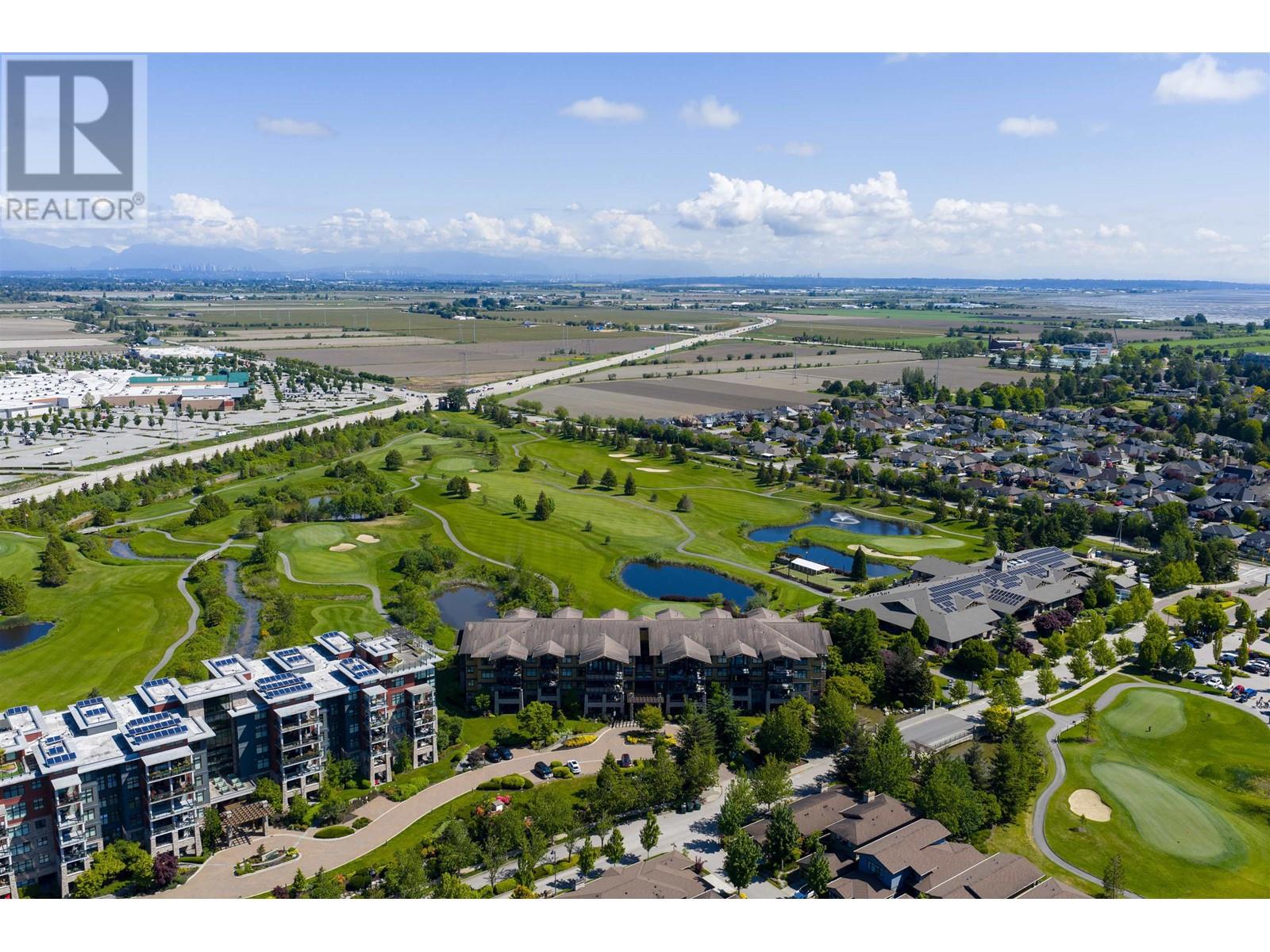 Photo 15 of 113 5099 Springs Boulevard, Tsawwassen BC