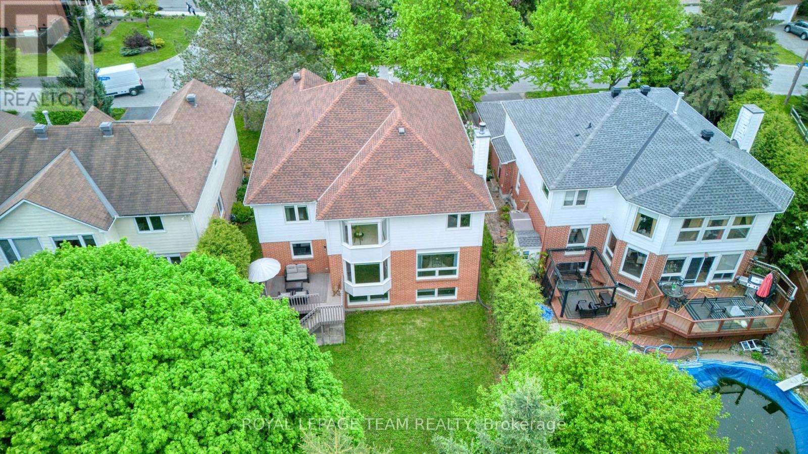 https://ddfcdn.realtor.ca/listing/TS638836238158300000/reb76/highres/9/x12170639_47.jpg