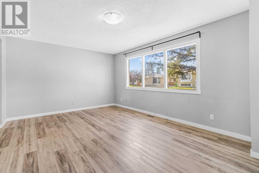 Single Family House Bungalow for Sale in  Penbrooke Close SE Penbrooke Meadows Calgary 