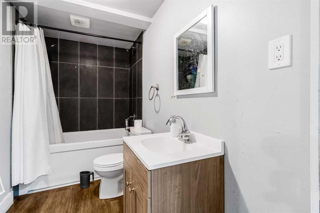 Single Family House Bungalow for Sale in  Penbrooke Close SE Penbrooke Meadows Calgary 