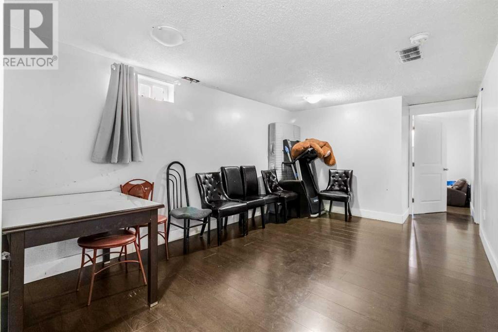 Single Family House Bungalow for Sale in  Penbrooke Close SE Penbrooke Meadows Calgary 