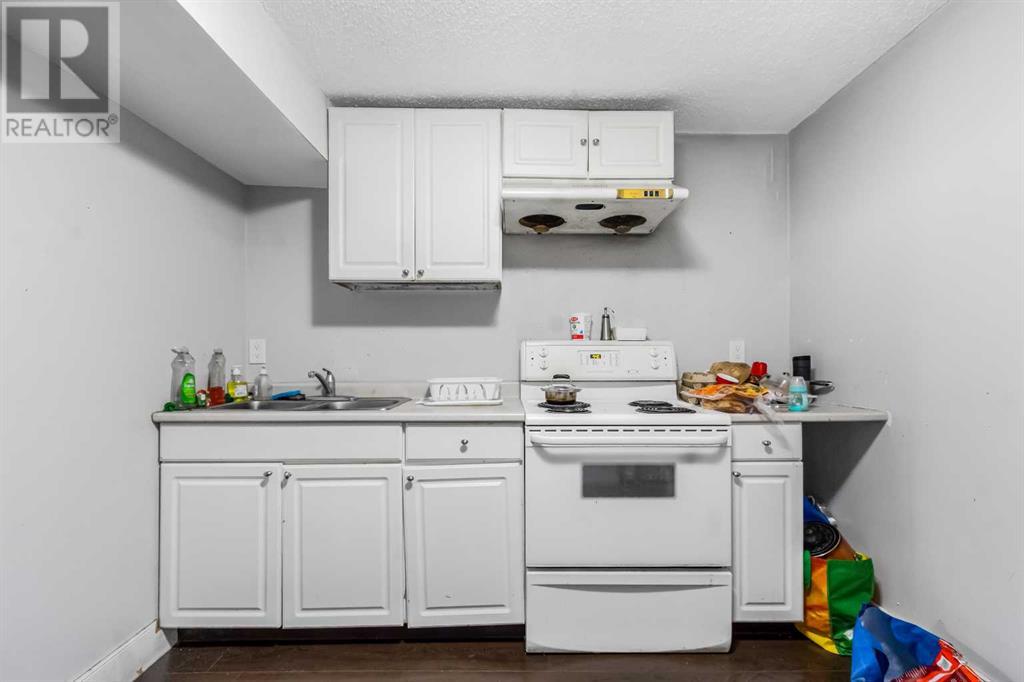 Single Family House Bungalow for Sale in  Penbrooke Close SE Penbrooke Meadows Calgary 