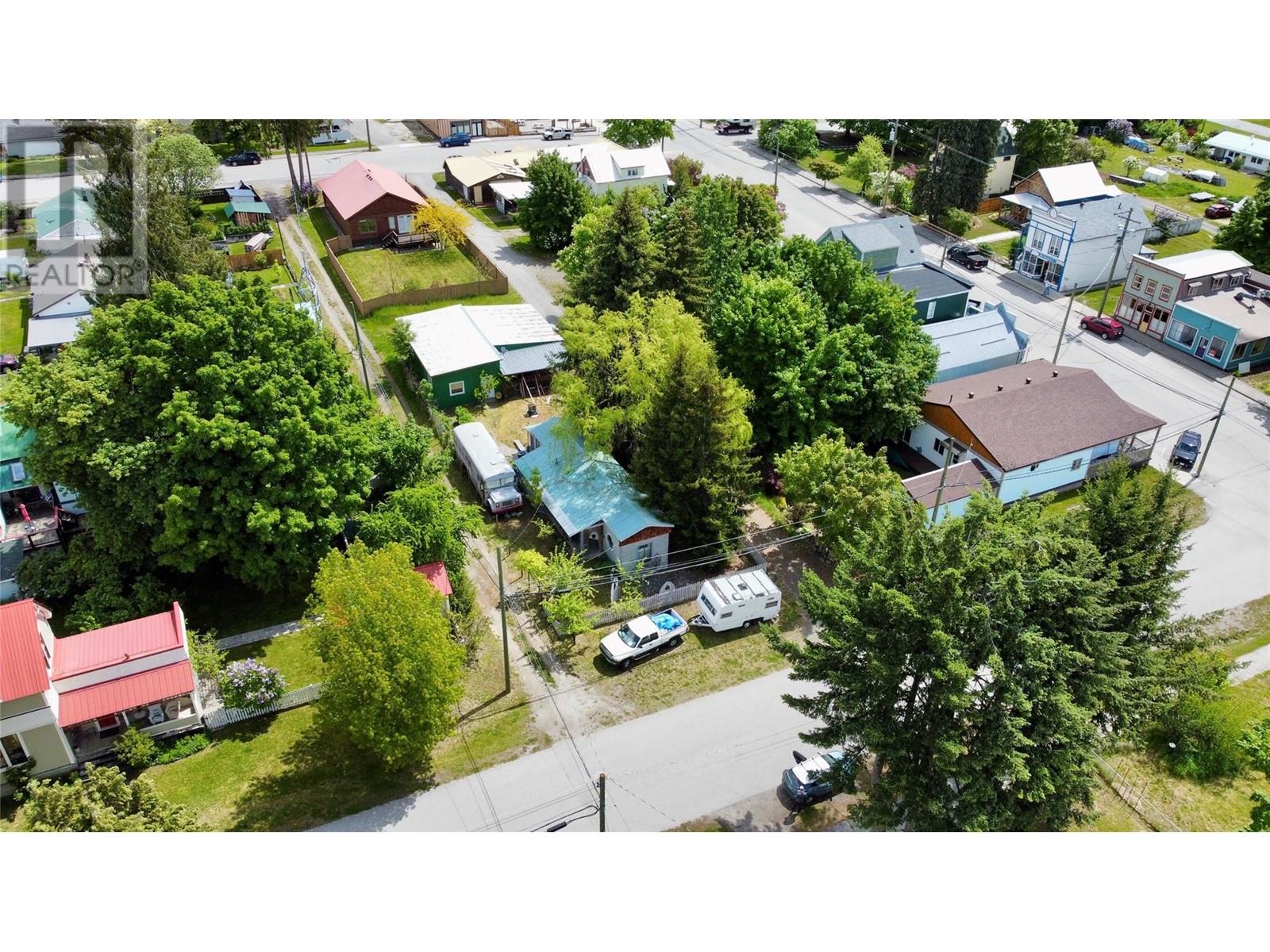 Photo 59 of 814 Josephine Street, New Denver BC