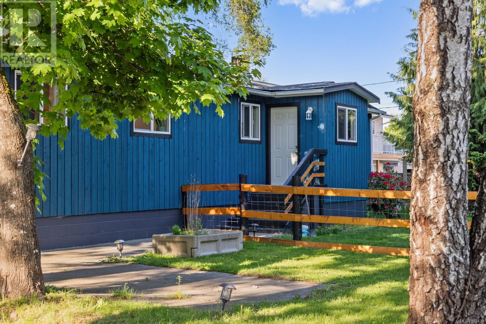 1770 Holmstrom Rd, Campbell River real estate listing 992433