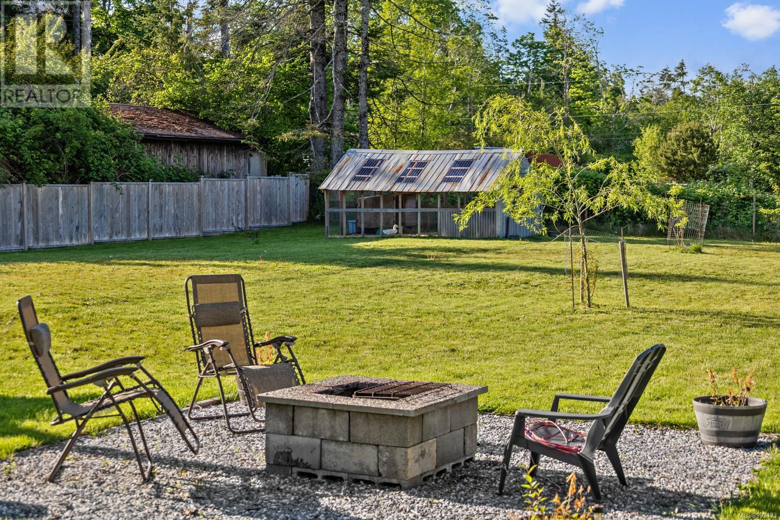 1770 Holmstrom Rd, Campbell River real estate listing 992433
