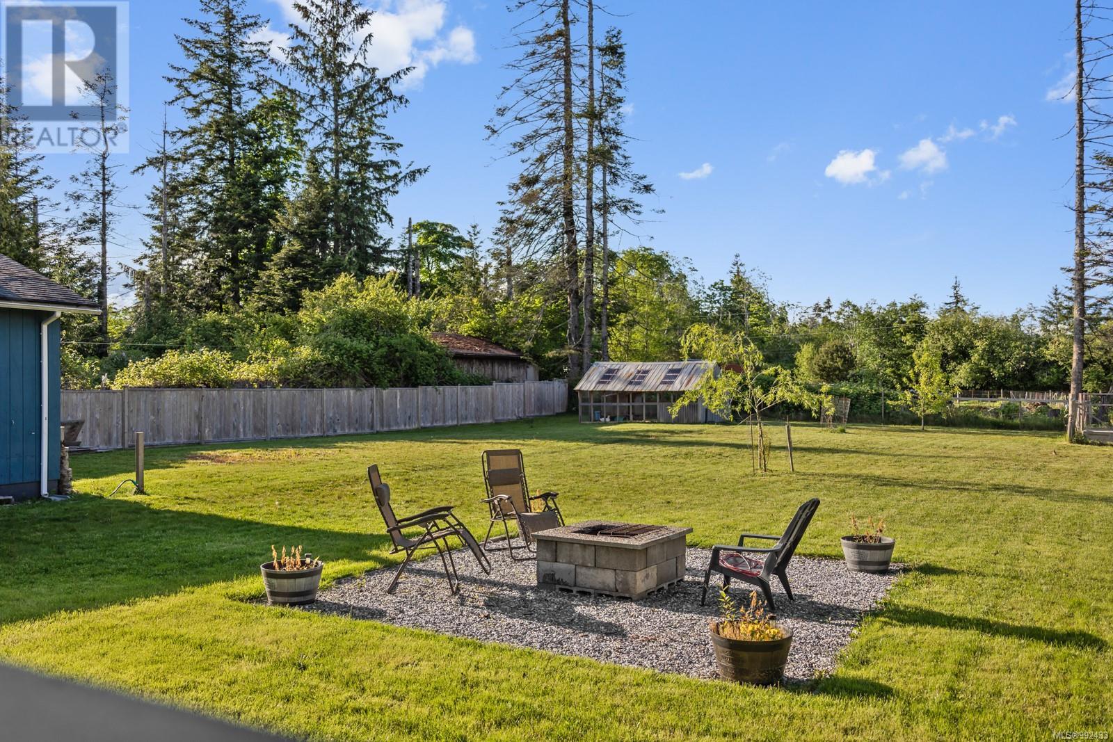 1770 Holmstrom Rd, Campbell River real estate listing 992433